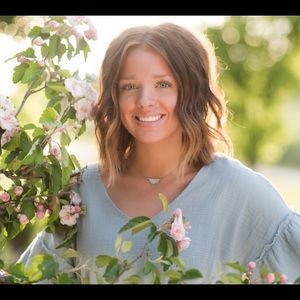 Meet your Posher, Megan